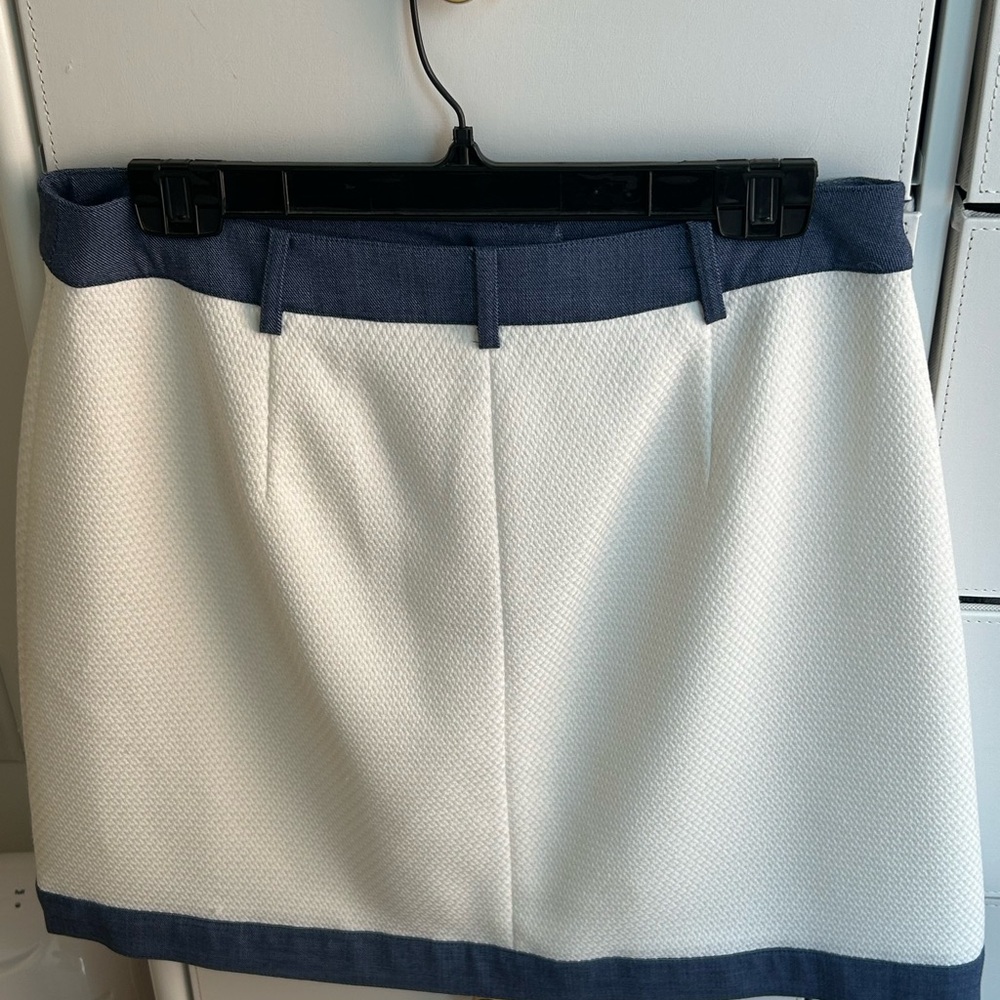 Women's Tommy Hilfiger White & Blue Textured Skirt – Size 10 - Picture 3 of 8